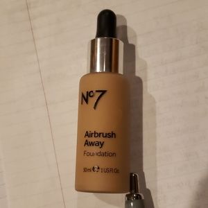 Airbrush away foundation